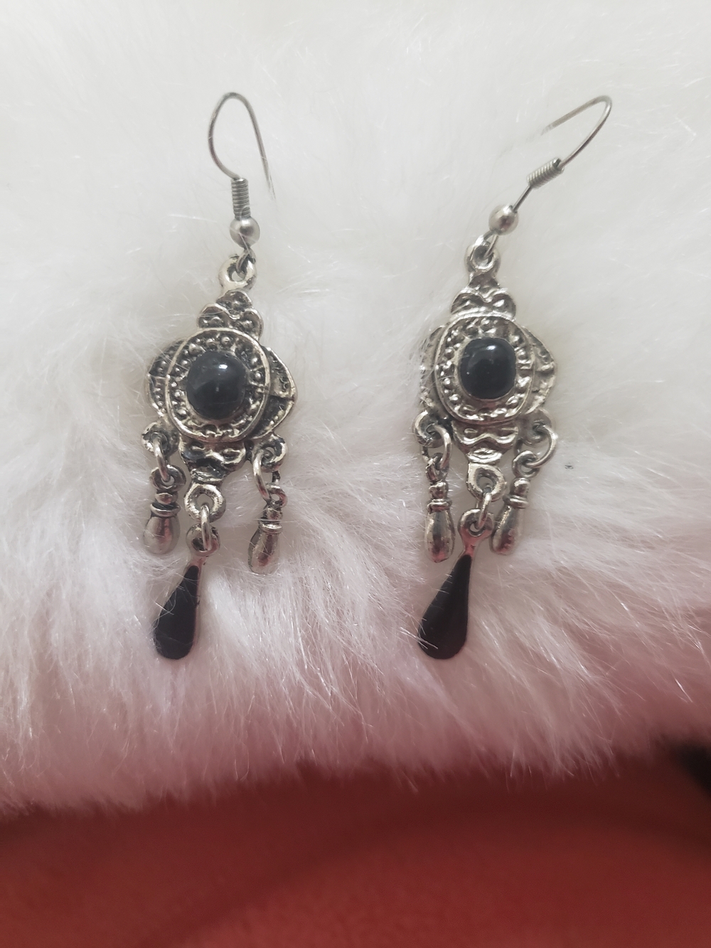 Vintage Silver-Tone Filigree Drop Earrings with Black Accents - Women Jewelry